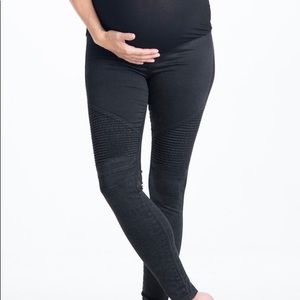 Preggo black moto maternity leggings